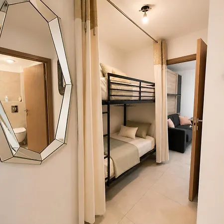 Au Coeur Du Centre-ville Apartment